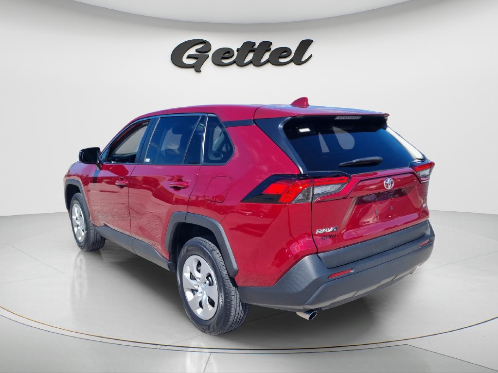 Certified 2023 Toyota RAV4 LE FWD image 7