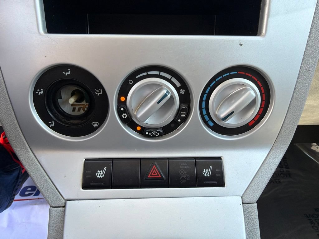Used 2007 Dodge Caliber SXT FWD image 19