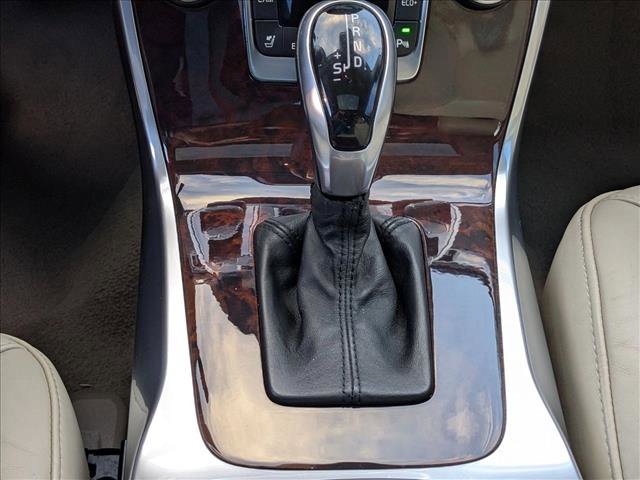 Used 2015 Volvo S80 T5 Platinum image 12