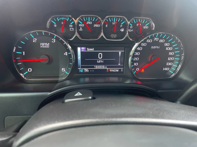 Used 2015 Chevrolet Silverado 2500 LT w/ LT Convenience Package AWD/4WD image 10