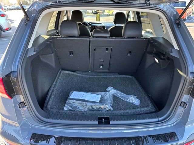 New 2024 Volkswagen Taos SE image 20