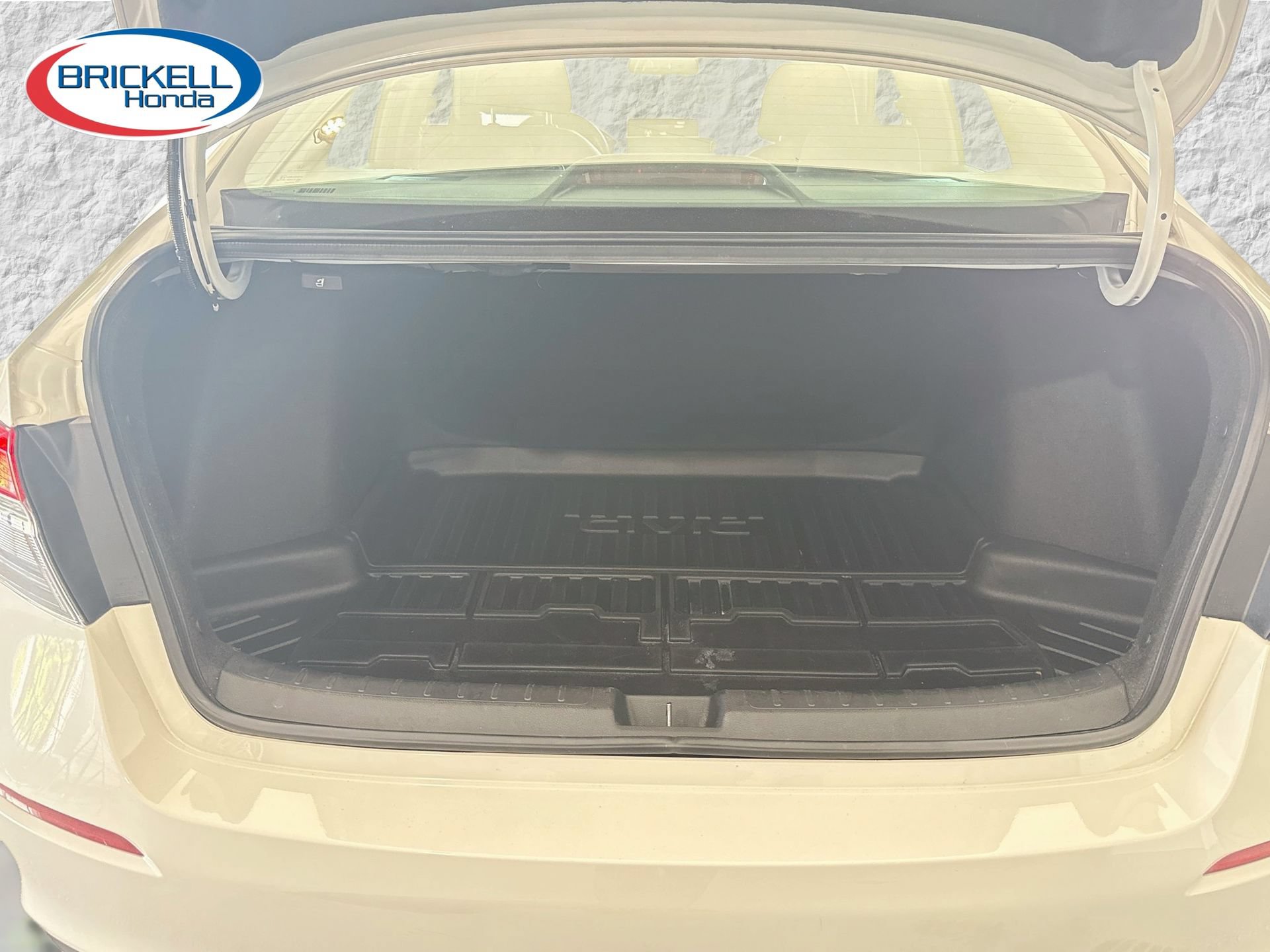 Used 2023 Honda Civic Sport image 14