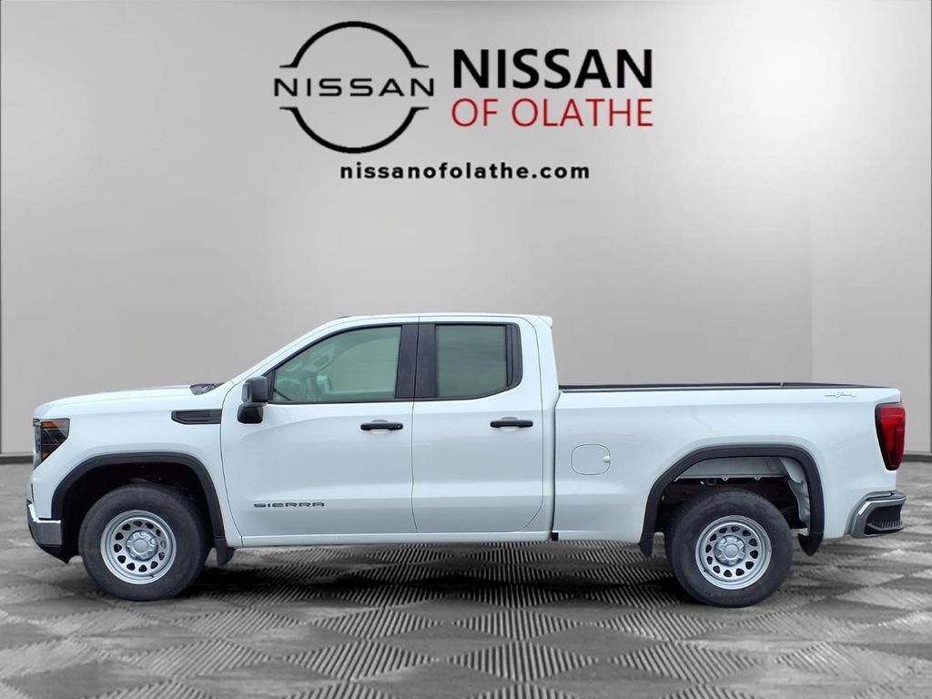 Used 2024 GMC Sierra 1500 Pro w/ Pro Value Package AWD/4WD image 18