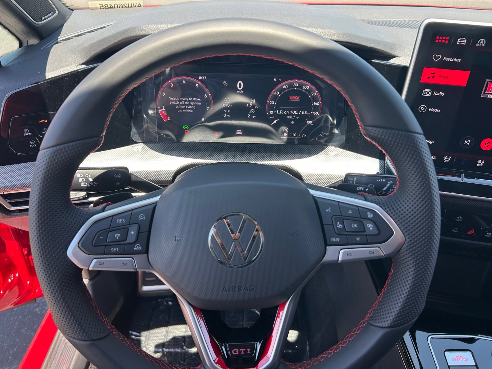 New 2026 Volkswagen GTI SE FWD image 9
