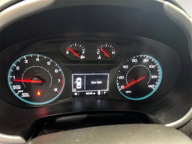 Used 2023 Chevrolet Malibu LT image 2