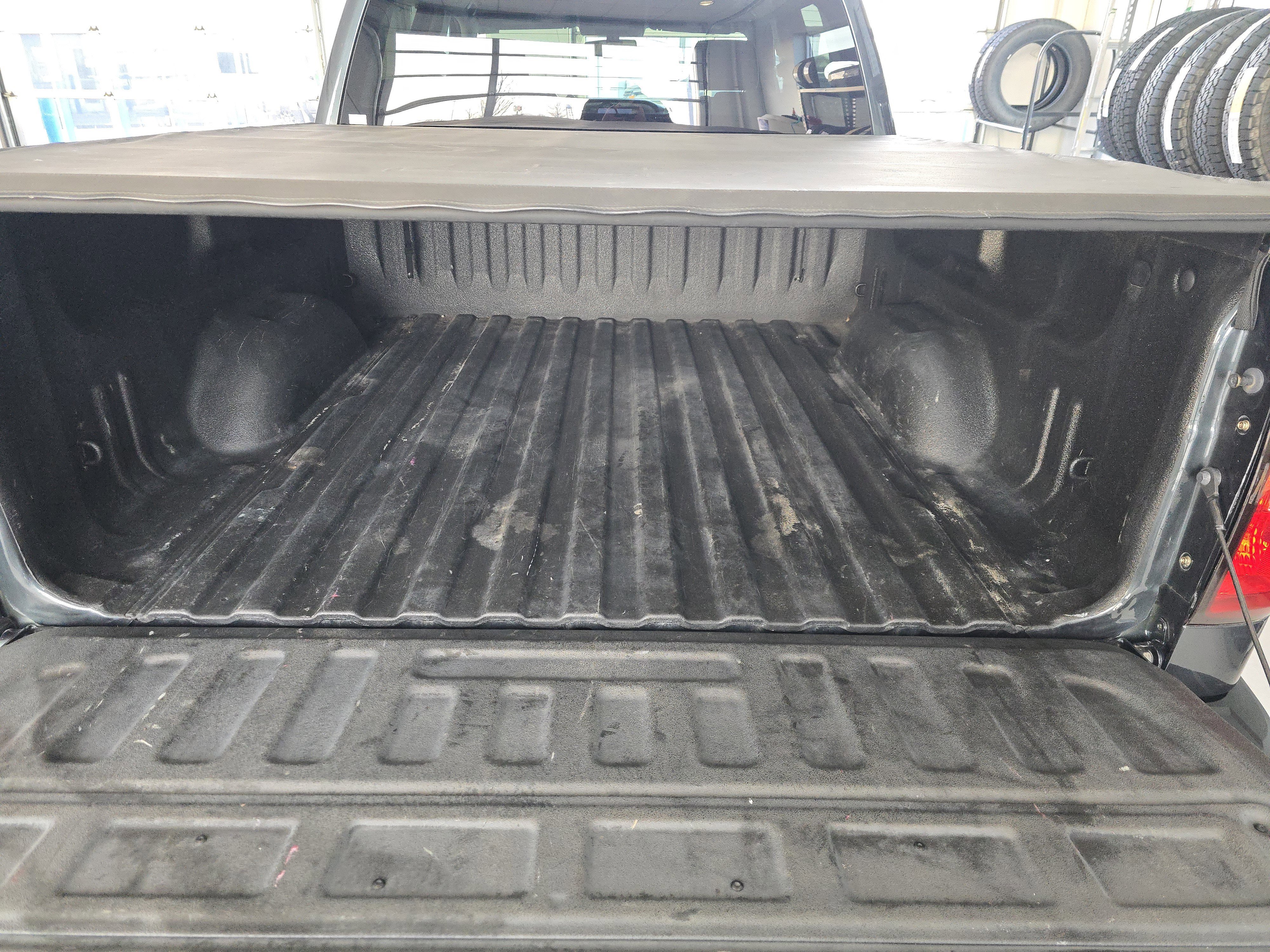 Used 2018 Chevrolet Silverado 1500 LT w/ All Star Edition image 20