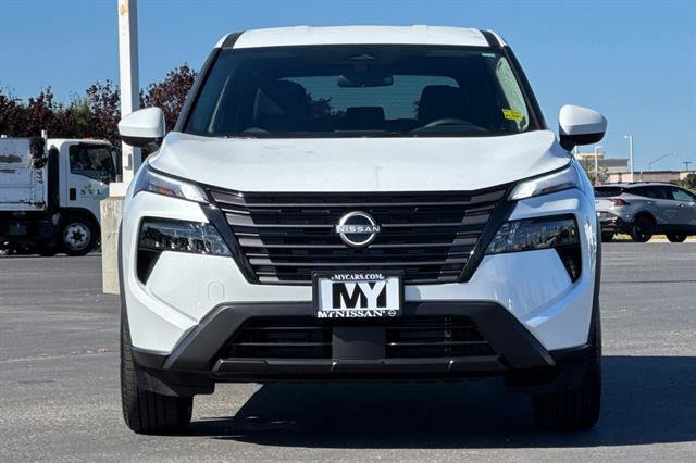 New 2026 Nissan Rogue SV image 9