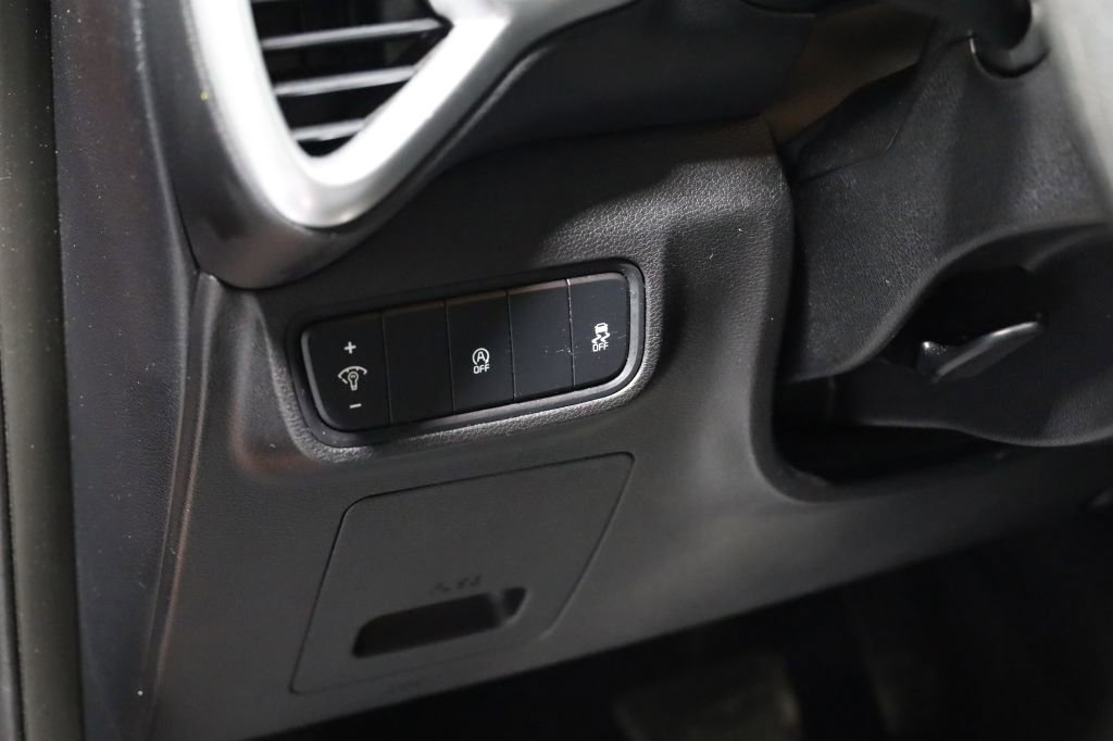 Used 2021 Kia Soul LX image 21