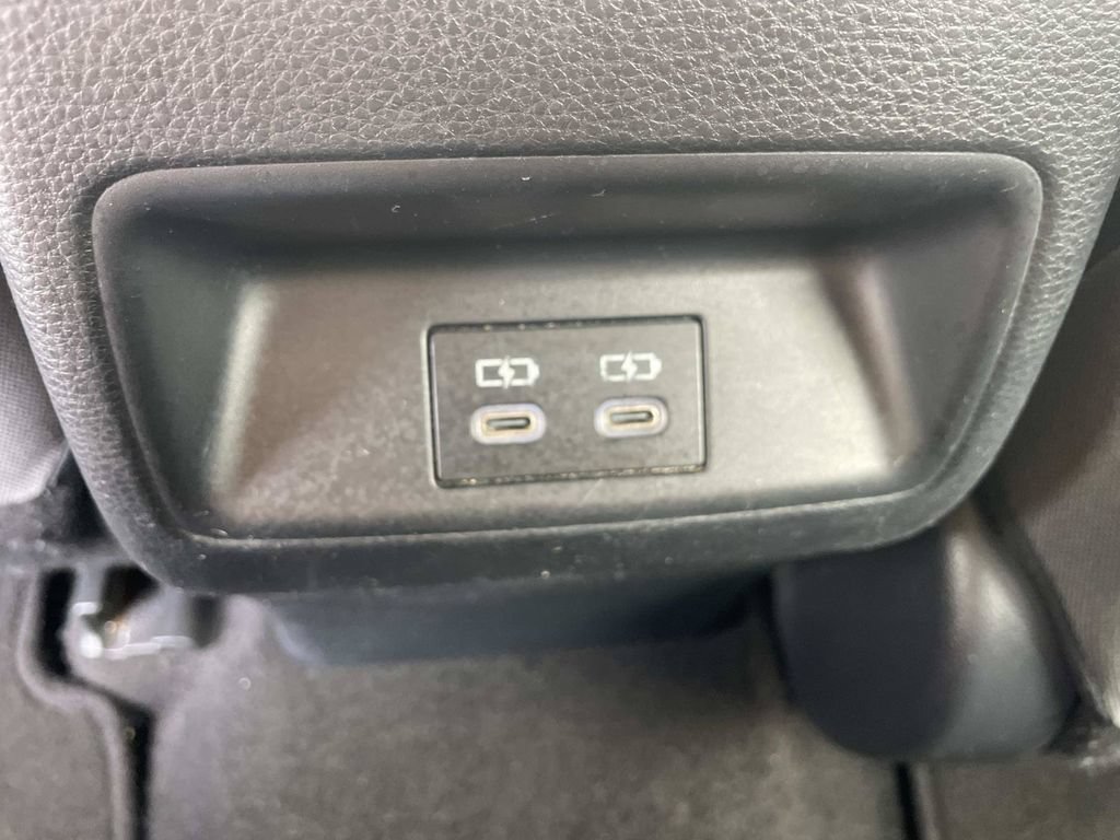 Used 2023 Toyota Corolla SE FWD image 16