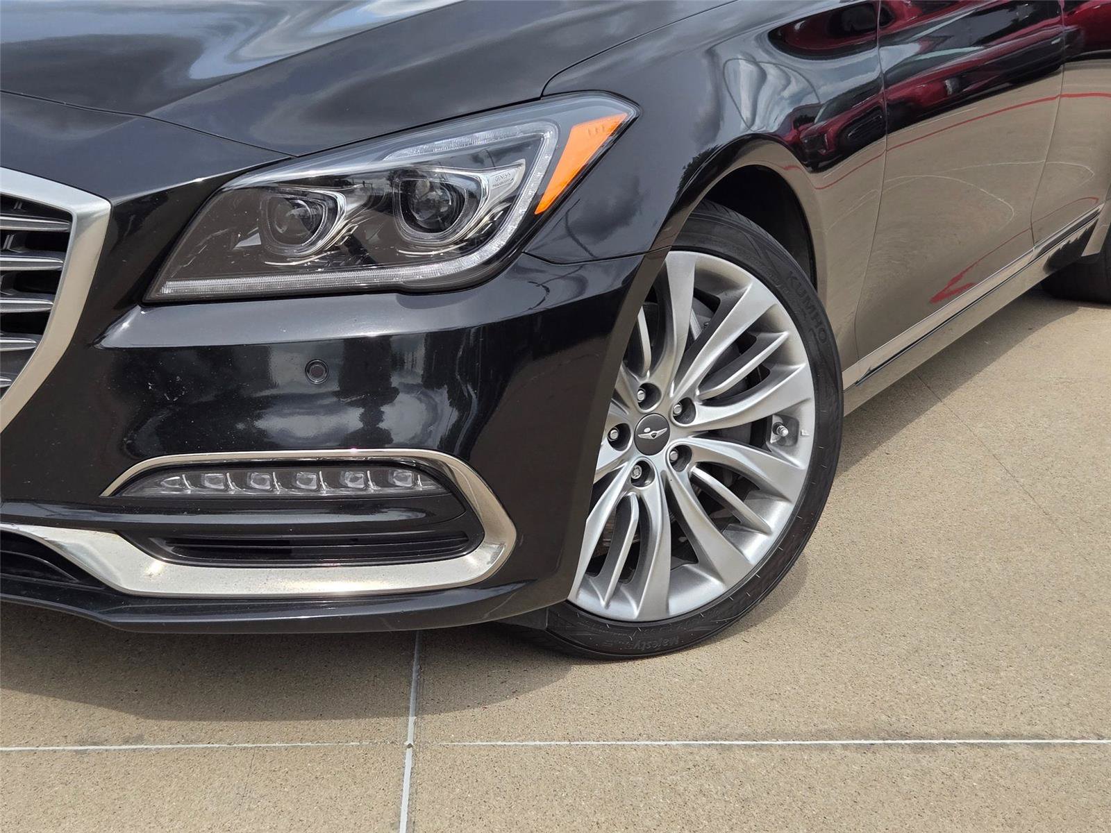 Used 2018 Genesis G80 5.0 Ultimate RWD image 7
