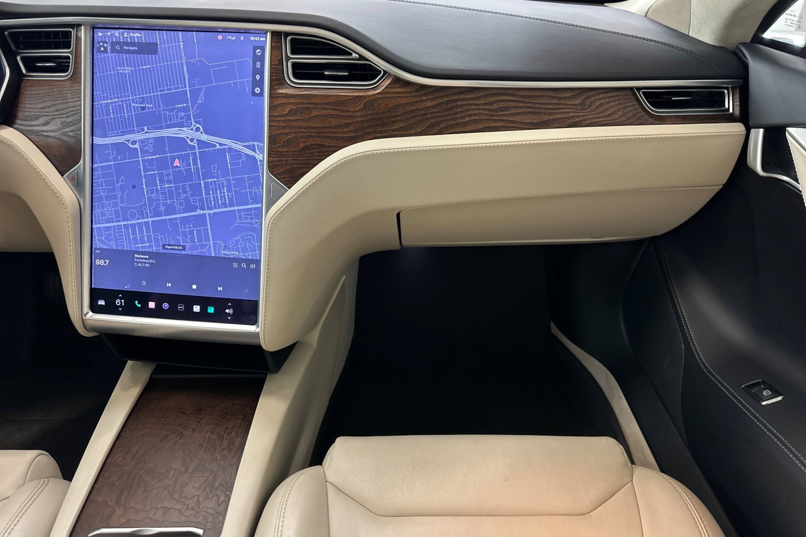 Used 2017 Tesla Model S 75D AWD/4WD image 33
