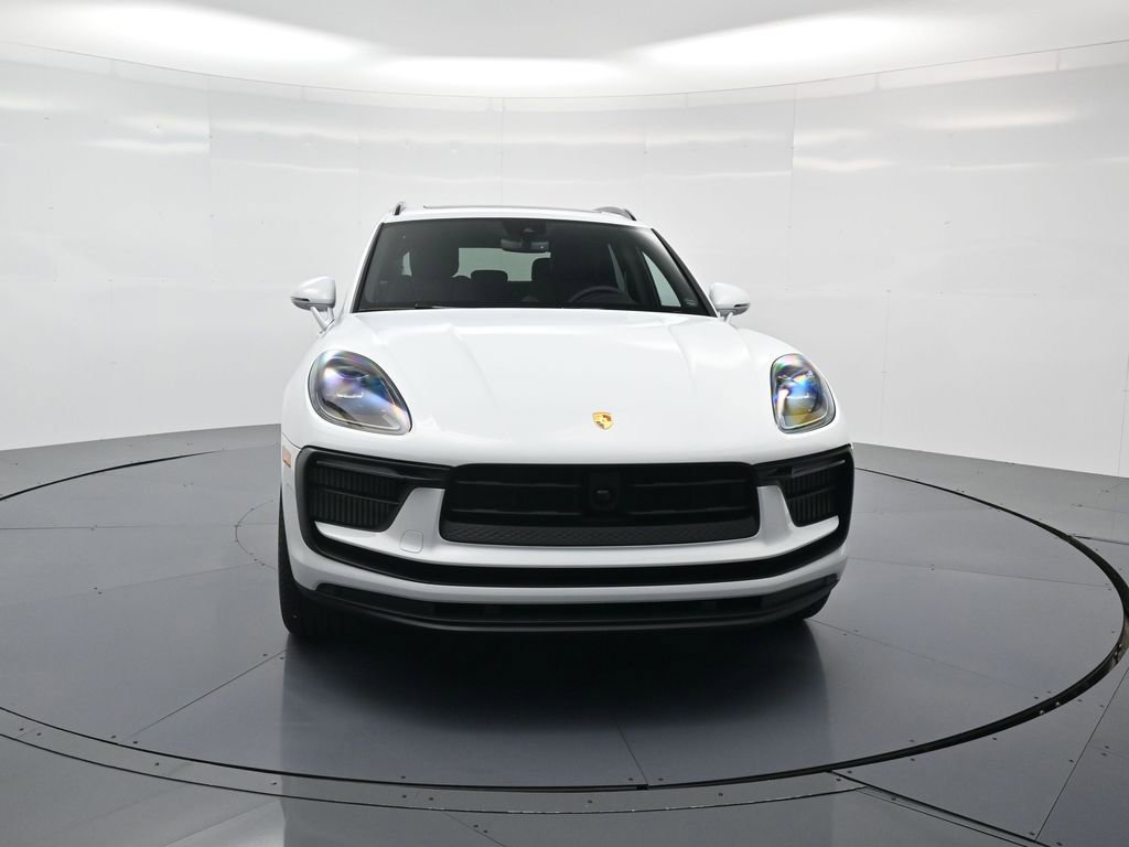 Certified 2026 Porsche Macan S image 33