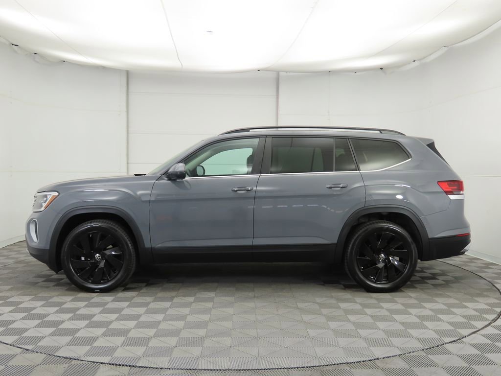 New 2026 Volkswagen Atlas SE image 8