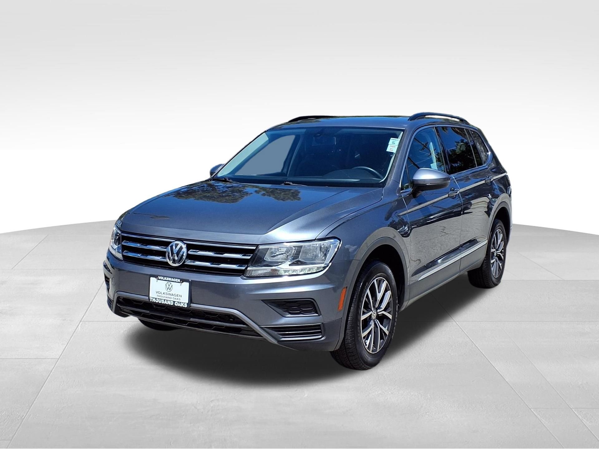 Used 2020 Volkswagen Tiguan SE FWD image 1