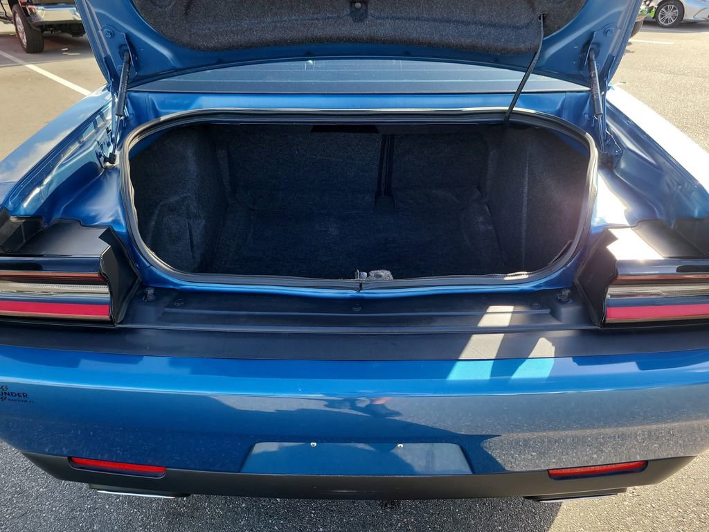 Used 2022 Dodge Challenger SXT w/ Blacktop Package image 6