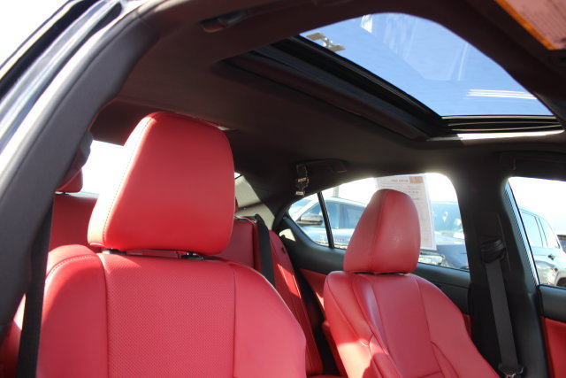 Used 2025 Lexus IS 350 F Sport w/ Navigation Package AWD/4WD image 35