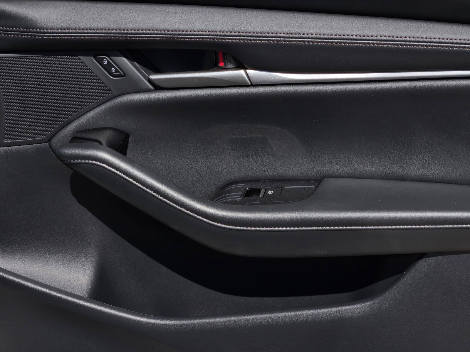 New 2026 MAZDA MAZDA3 s Sport FWD image 8