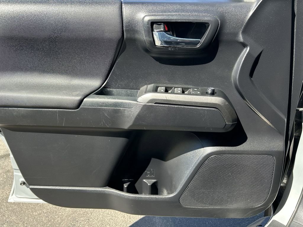 Used 2021 Toyota Tacoma TRD Sport image 22