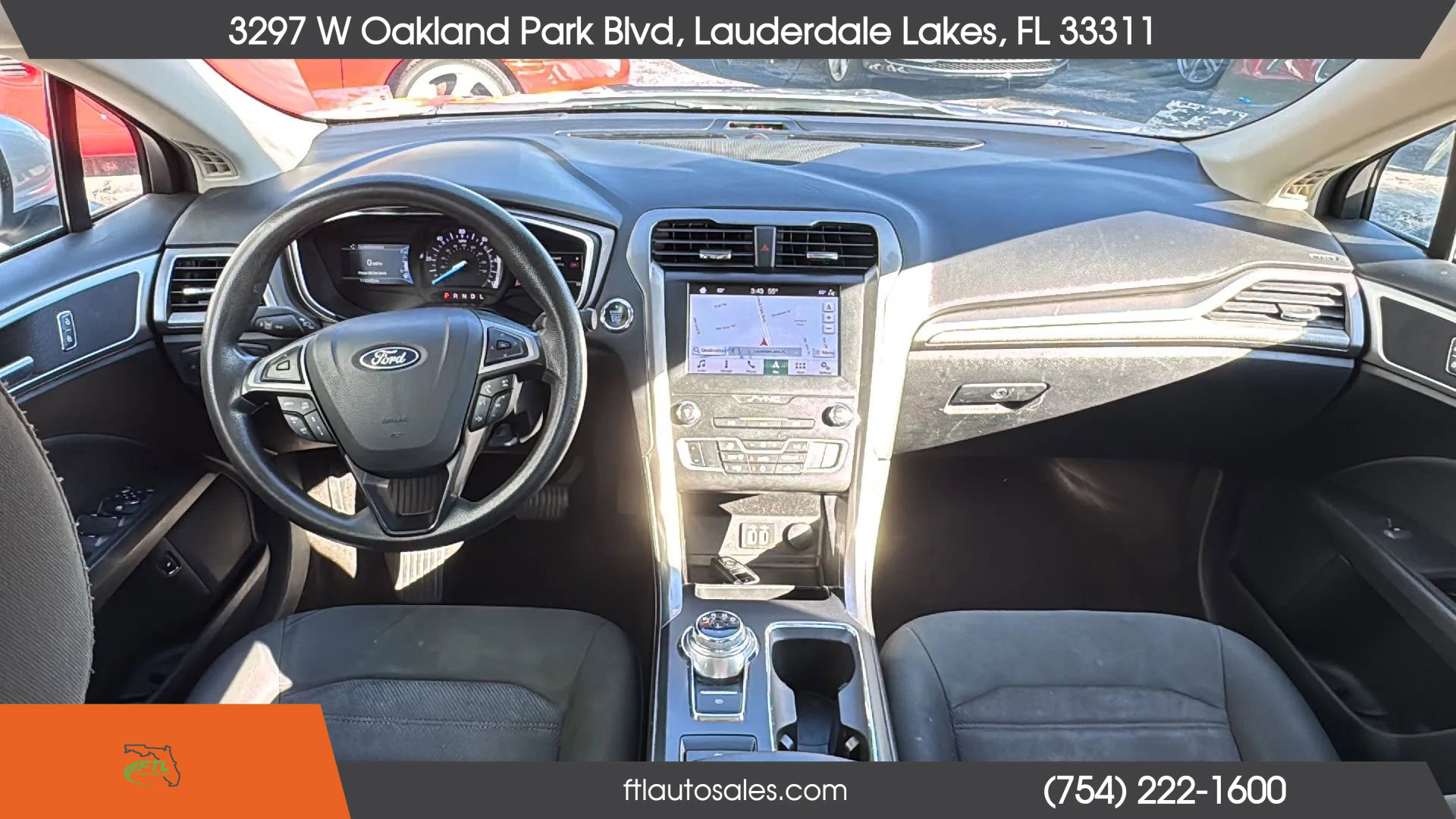 Used 2019 Ford Fusion SE image 28