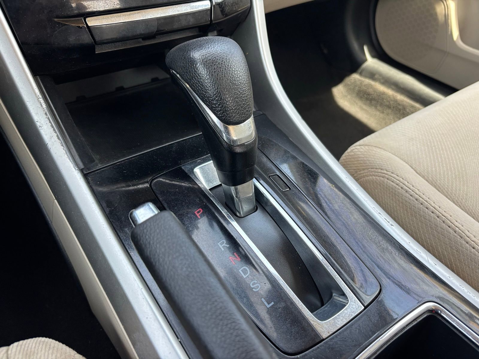 Used 2017 Honda Accord EX image 25