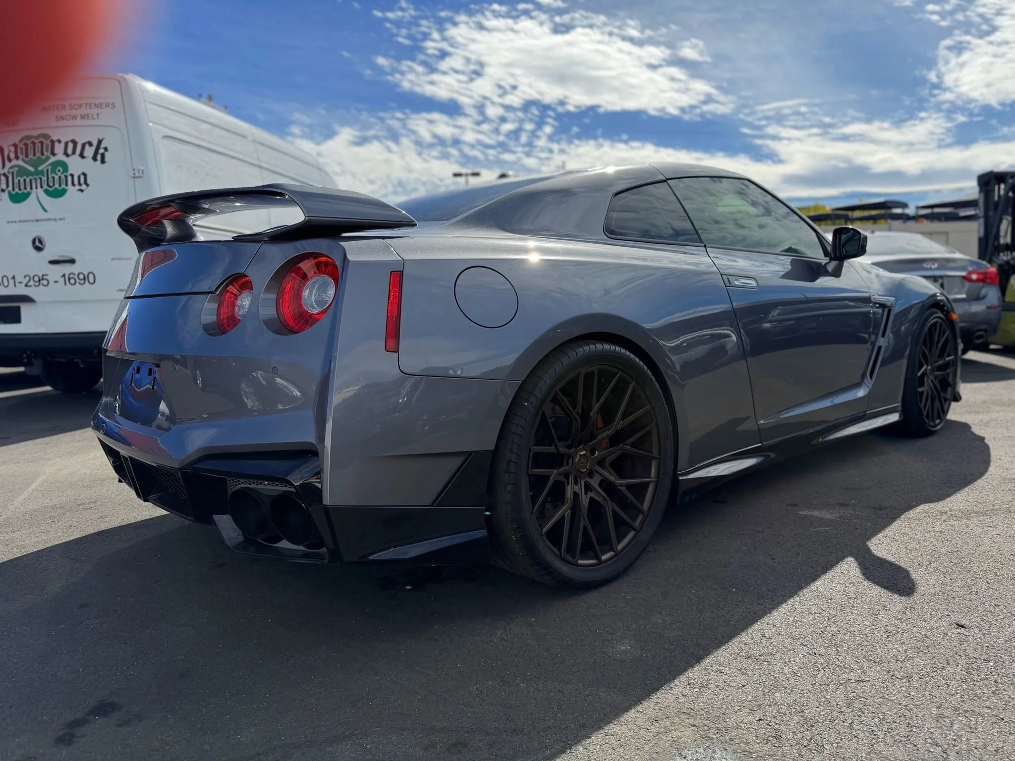 Used 2024 Nissan GT-R Premium w/ Premium Interior Package image 40
