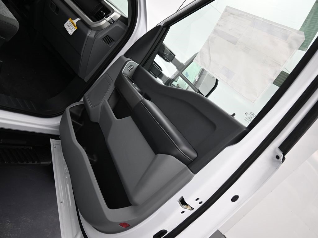 New 2026 Ford F350 XLT image 27