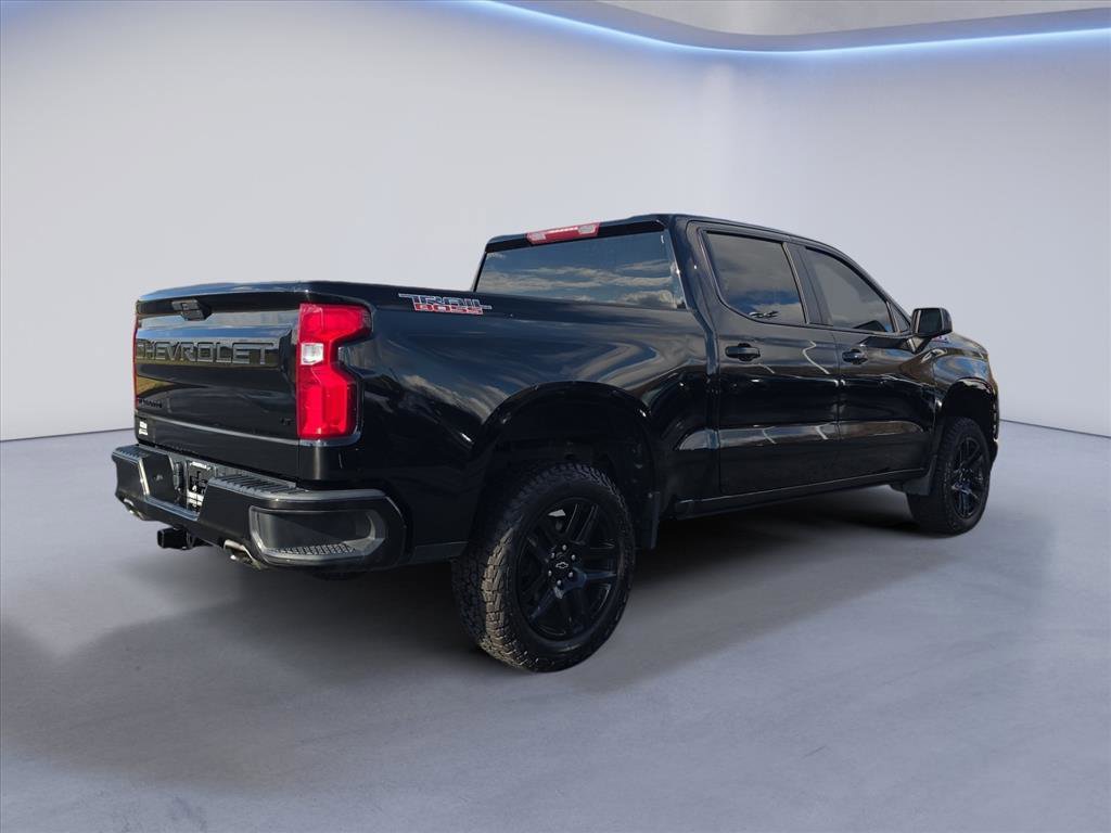 Used 2021 Chevrolet Silverado 1500 LT Trail Boss w/ LPO, Dark Essentials Package image 5