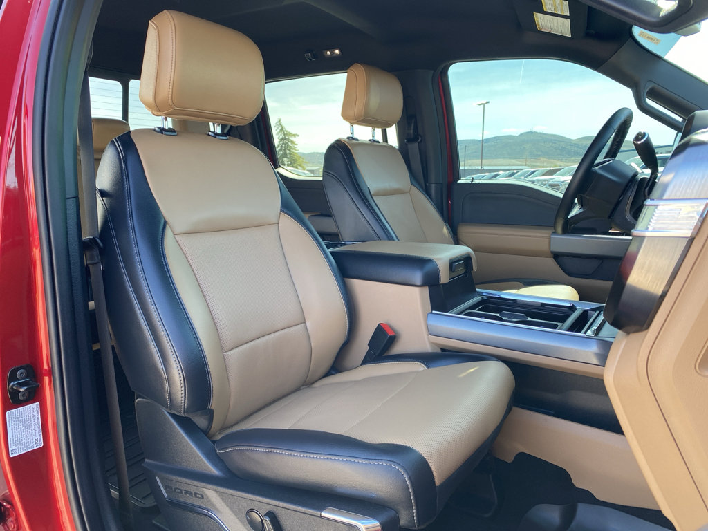Used 2024 Ford F250 Lariat w/ FX4 Off-Road Package image 6