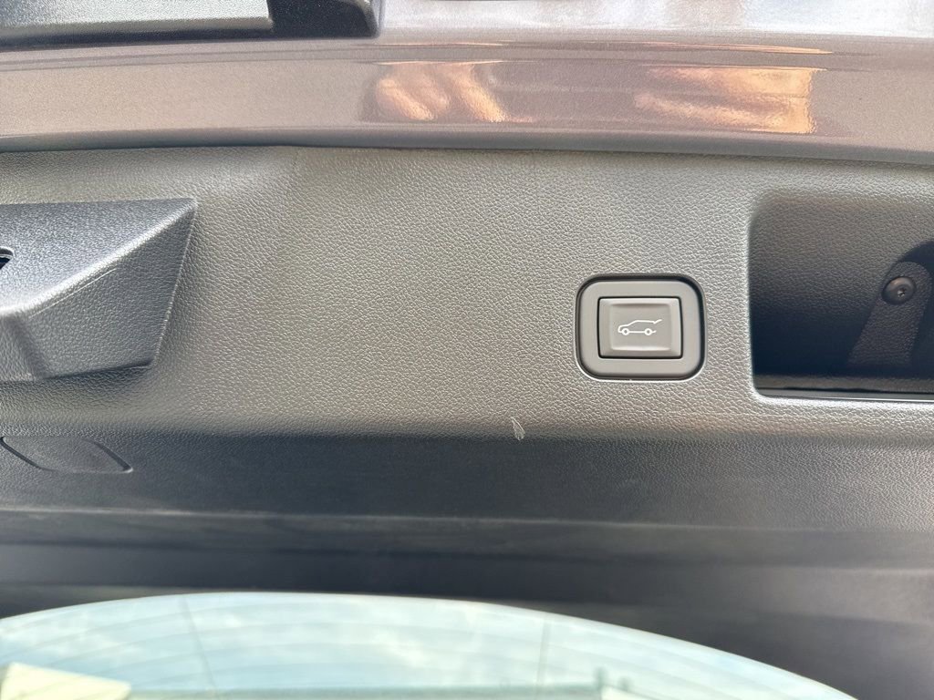 New 2026 Chevrolet Equinox EV LT w/ Convenience Package II image 19