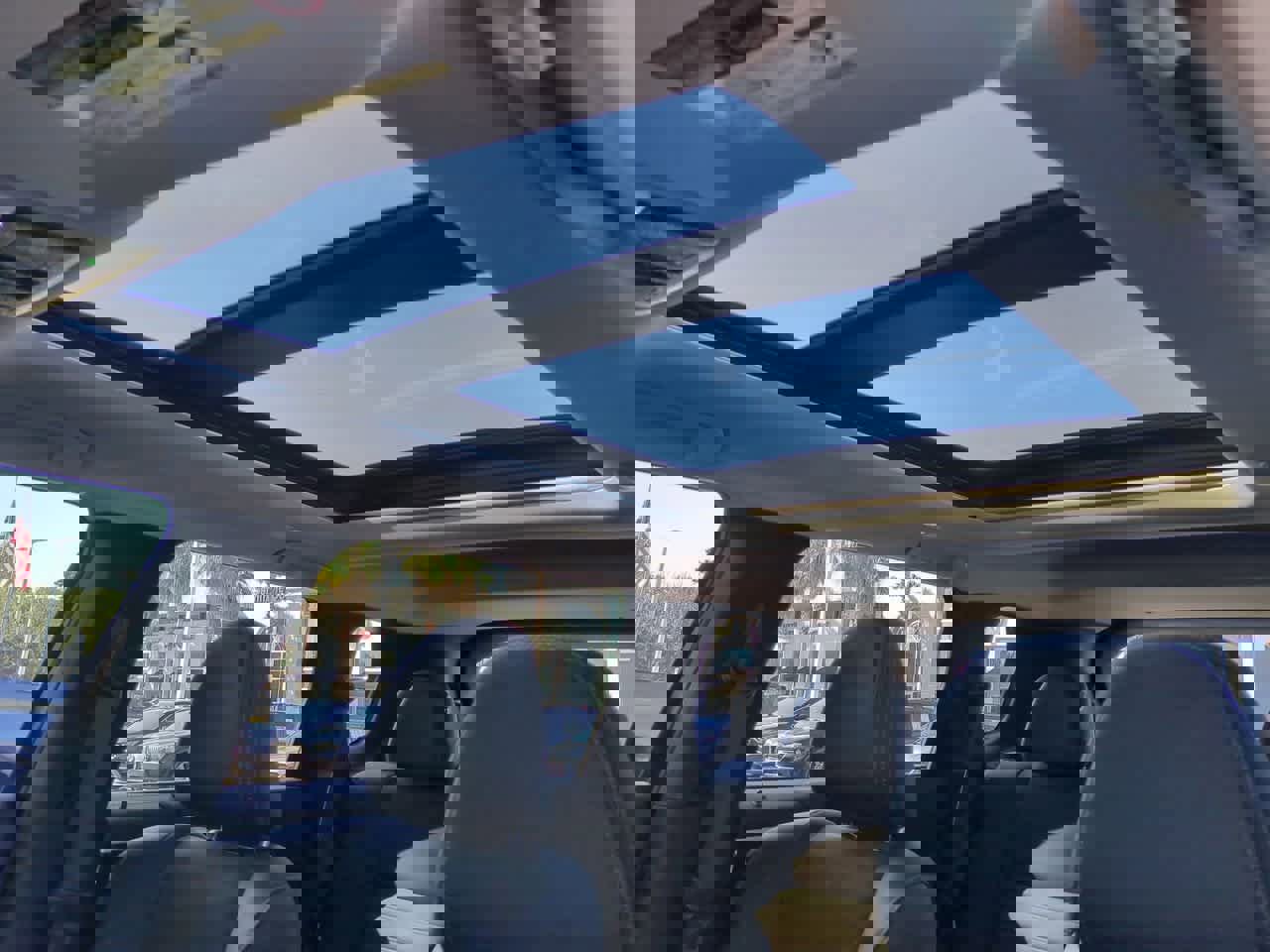 Used 2024 Mitsubishi Outlander SE image 20