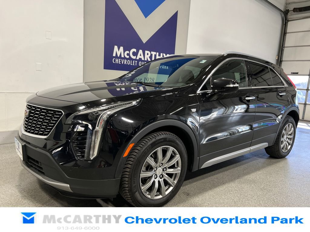 Used 2021 Cadillac XT4 Premium Luxury w/ Cold Weather Package image 9