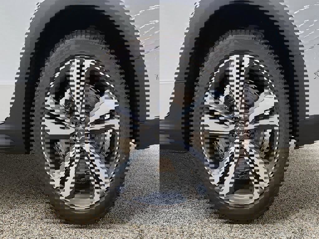 New 2026 Volvo V60 B5 Cross Country Plus w/ Protection Package Premier image 12