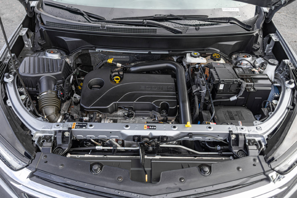 Used 2024 Chevrolet Equinox LT AWD/4WD image 34