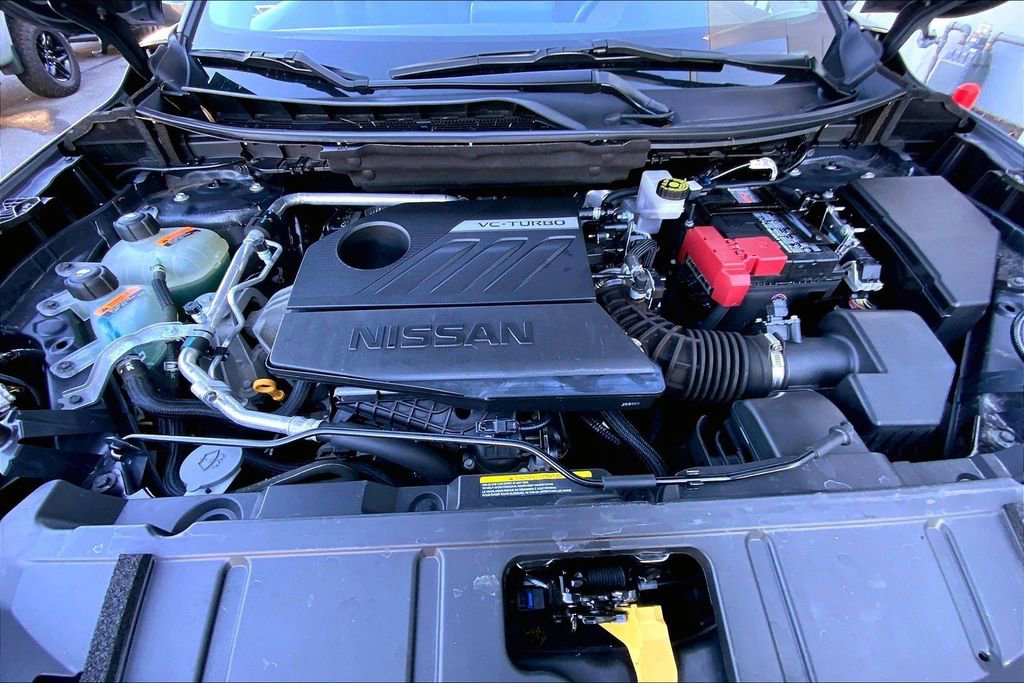 Used 2023 Nissan Rogue SV image 20