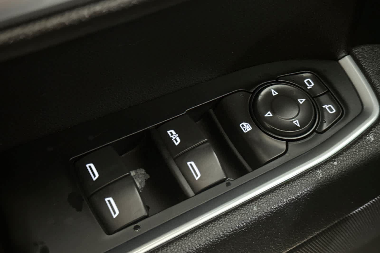 Used 2026 Chevrolet Silverado 1500 LT AWD/4WD image 13