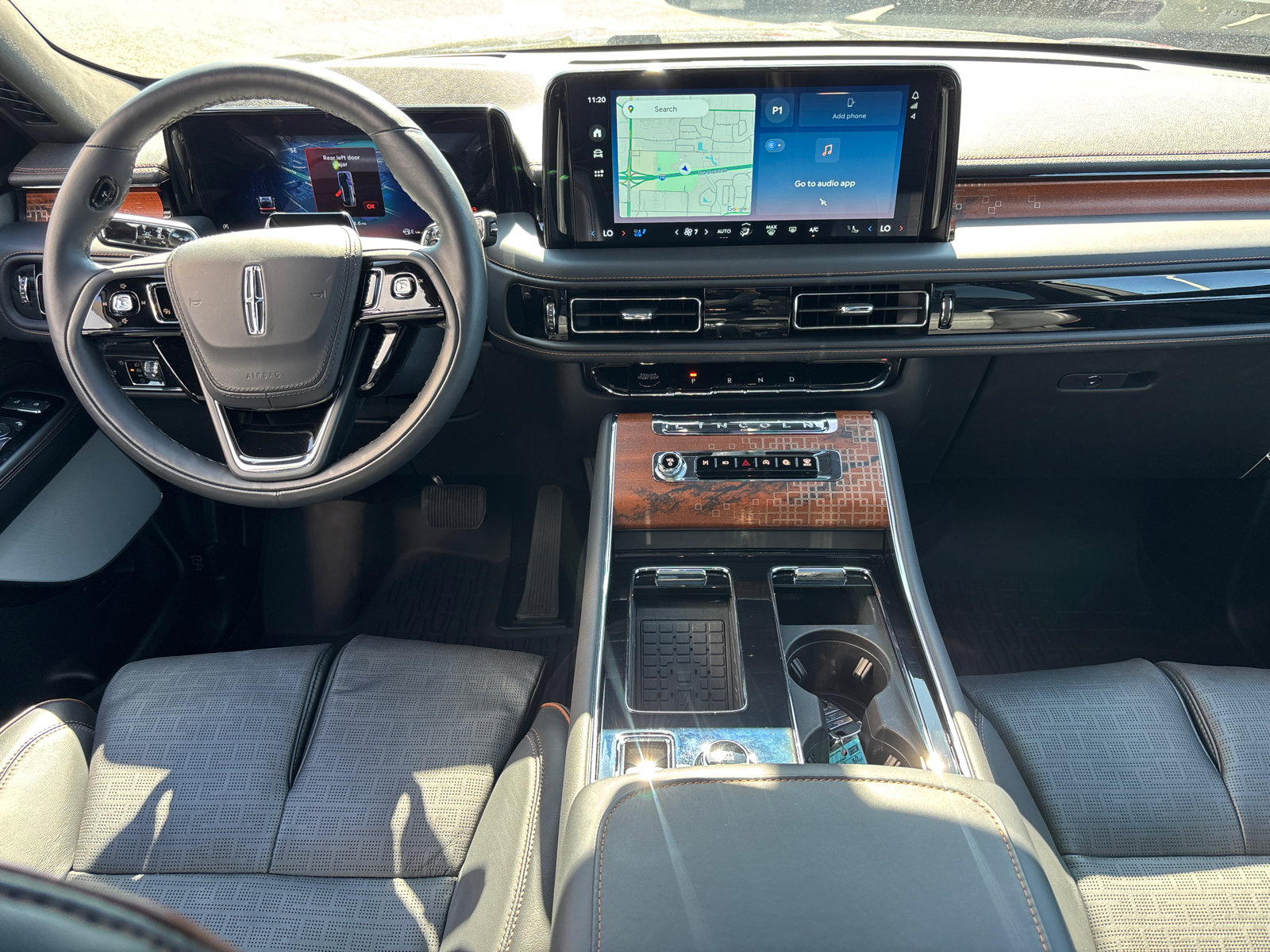 New 2025 Lincoln Aviator Black Label image 30