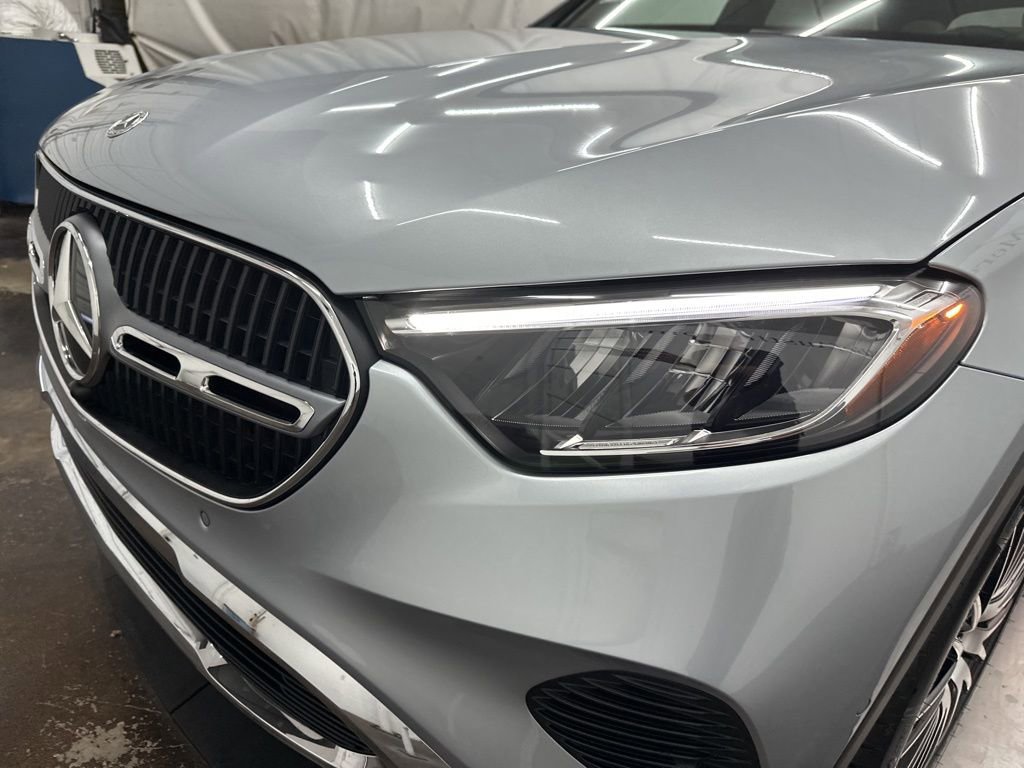 Used 2026 Mercedes-Benz GLC 300 image 29