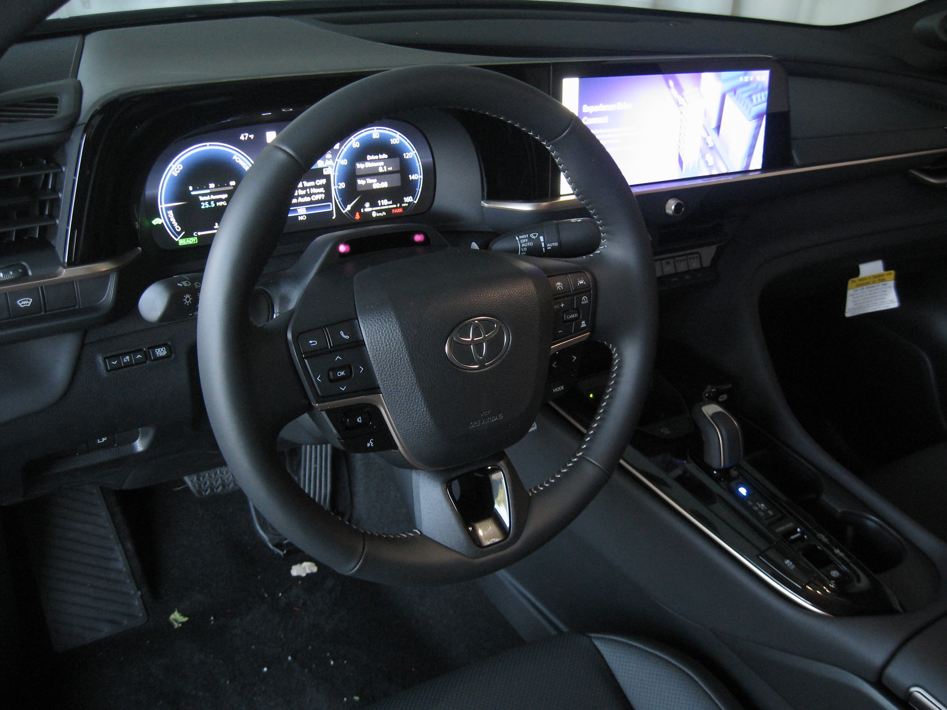 New 2026 Toyota Crown Limited image 9