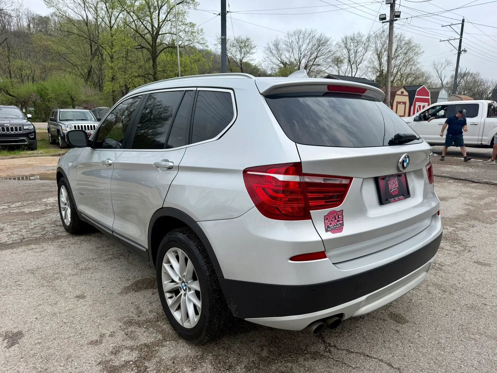 Used 2011 BMW X3 xDrive28i image 7
