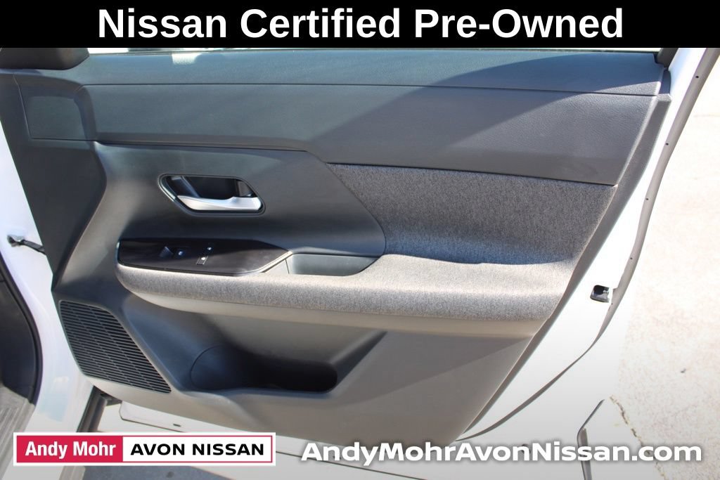 Certified 2025 Nissan Kicks SV AWD/4WD image 22