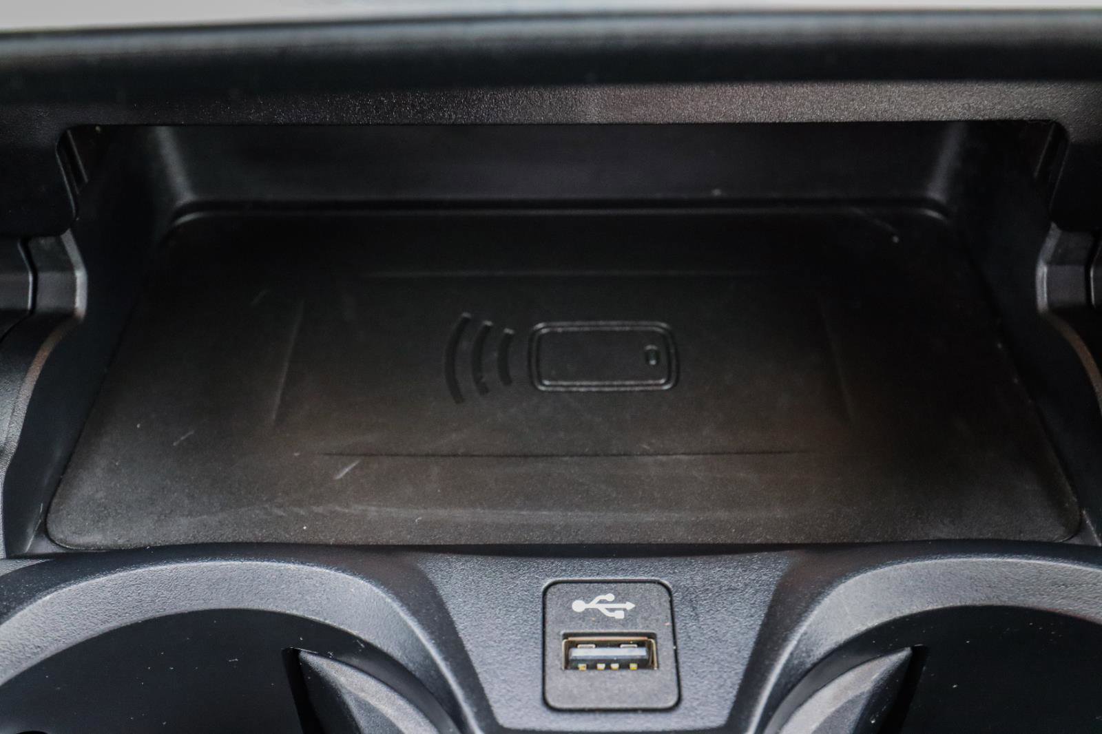 Used 2019 BMW 330i xDrive Sedan w/ Premium Package image 13