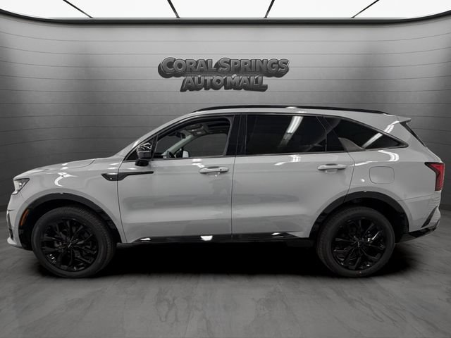 Certified 2023 Kia Sorento SX AWD/4WD image 2