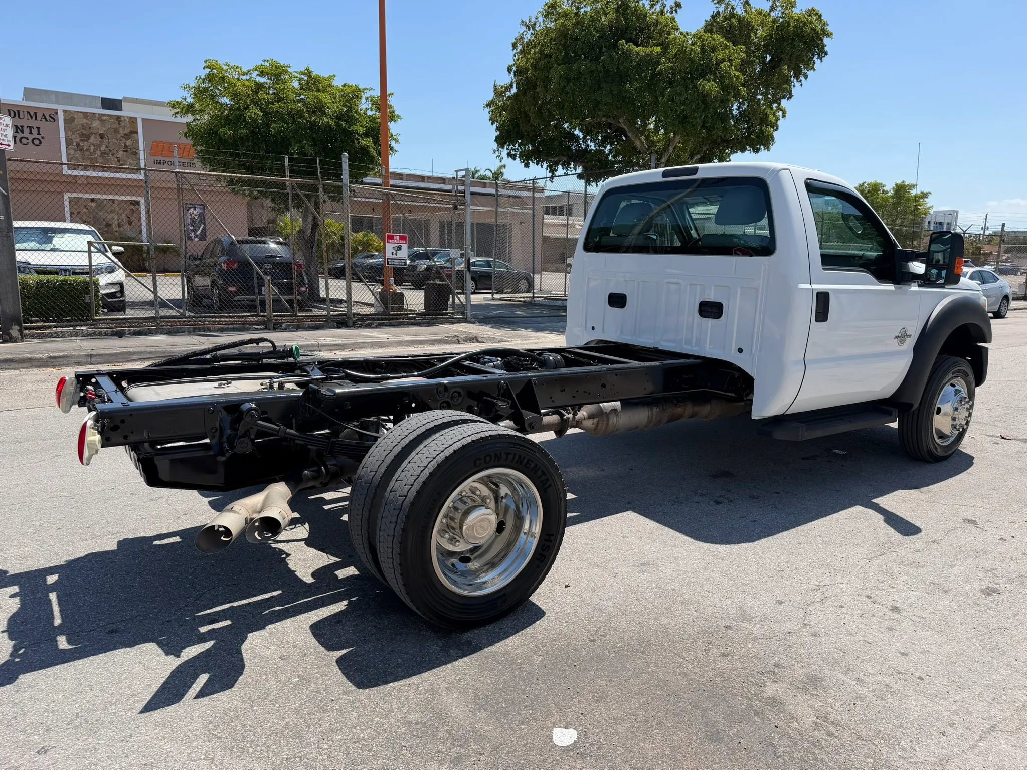 Used 2015 Ford F450 XL w/ Power Equipment Group AWD/4WD image 4