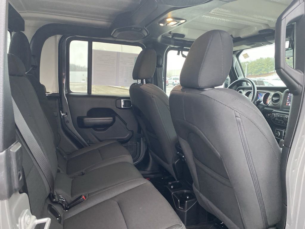 Used 2020 Jeep Gladiator Sport w/ Quick Order Package 24S image 15