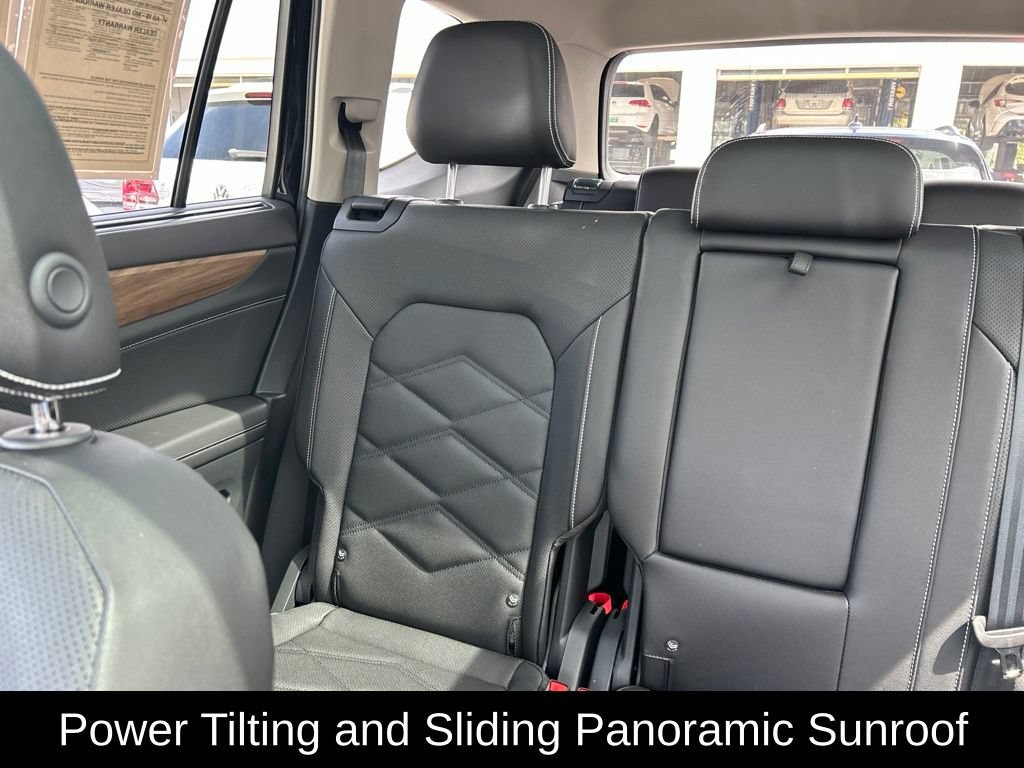 Certified 2026 Volkswagen Atlas SE w/ Panoramic Sunroof Package FWD image 12