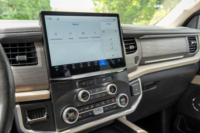 Used 2024 Ford Expedition Limited AWD/4WD image 49