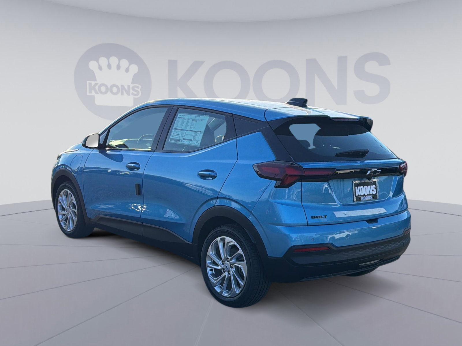 New 2027 Chevrolet Bolt LT w/ Comfort Package FWD image 4