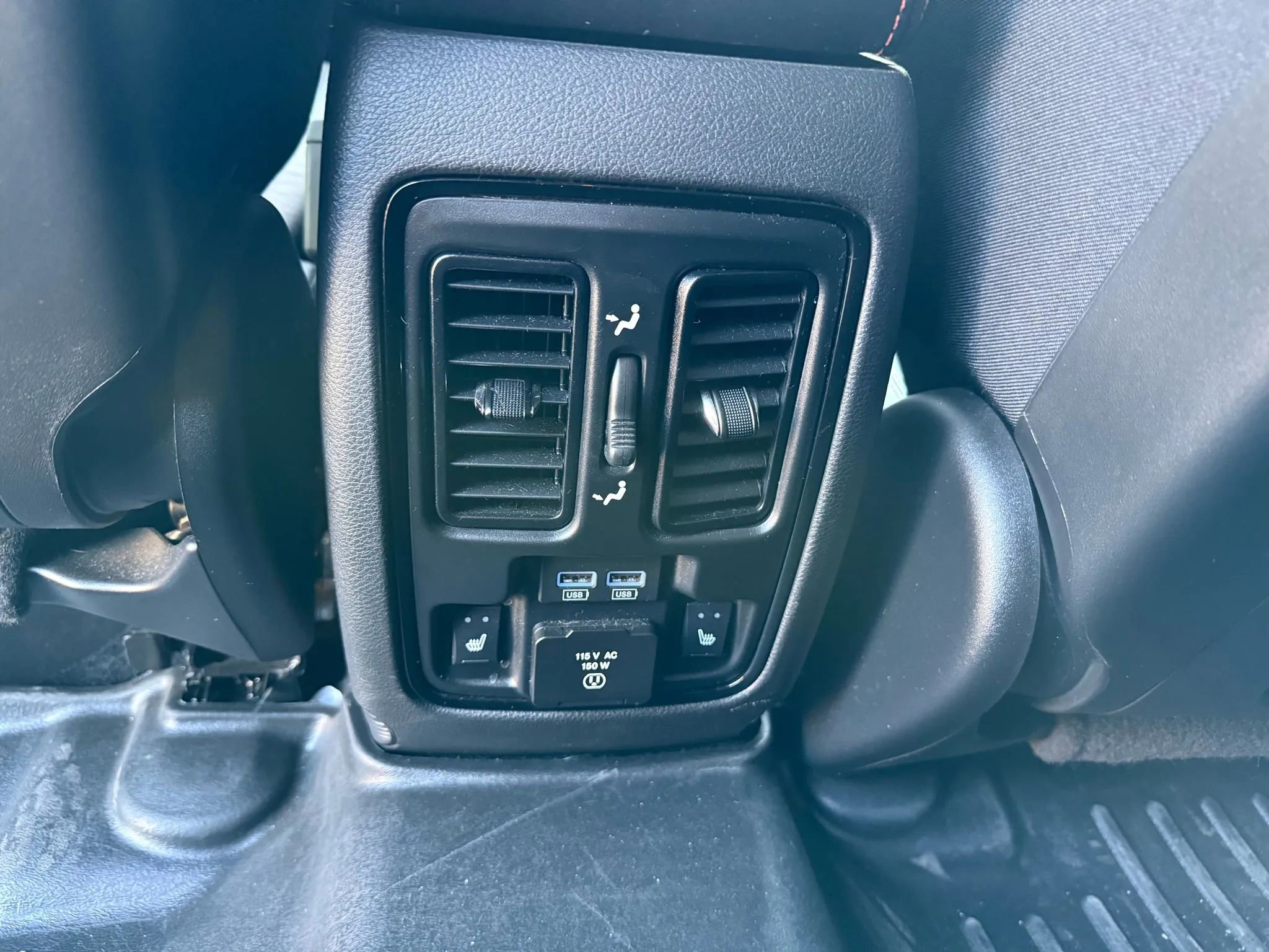 Used 2021 Dodge Durango R/T w/ Blacktop Package image 12