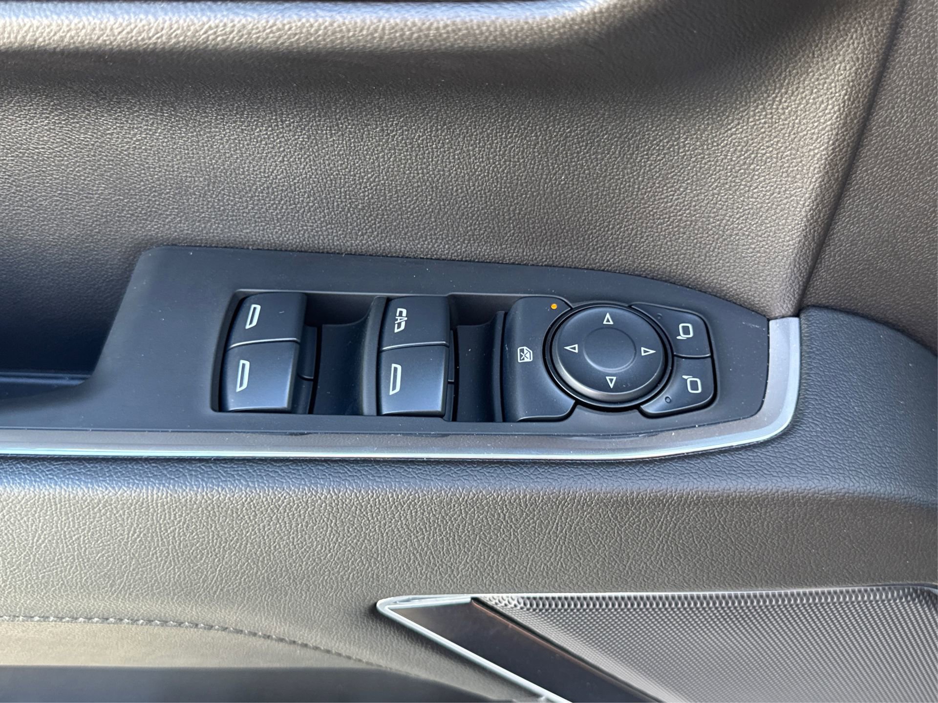 Used 2024 GMC Sierra 1500 Elevation w/ LPO, Elevation Black Package image 36