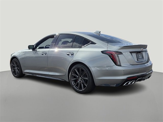 New 2026 Cadillac CT5 V image 4